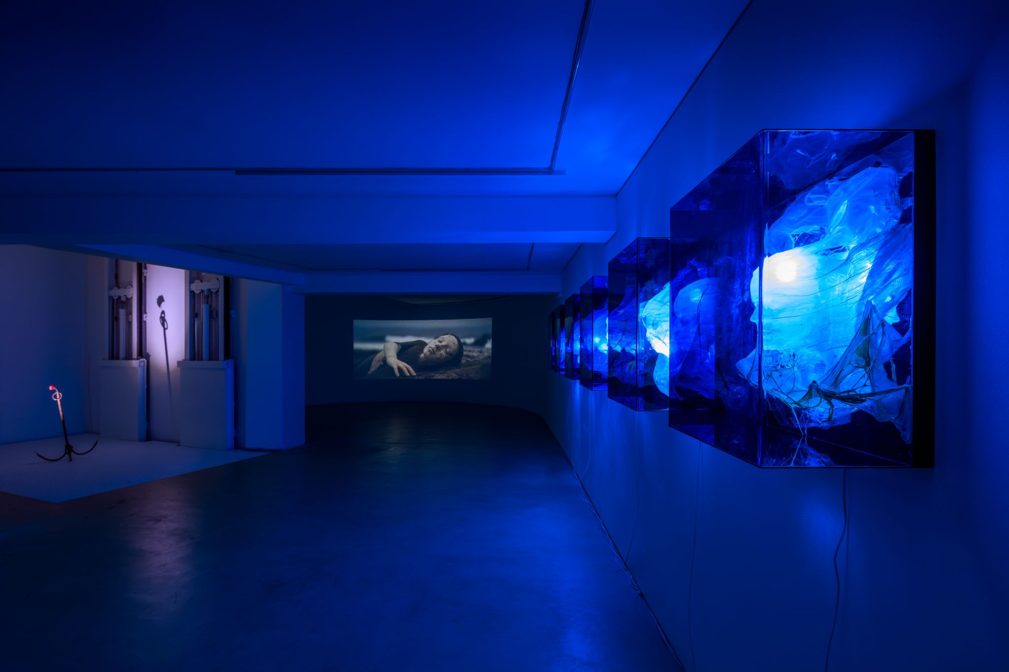 Galeria foco nadia duvall mermaids of a restless sea30